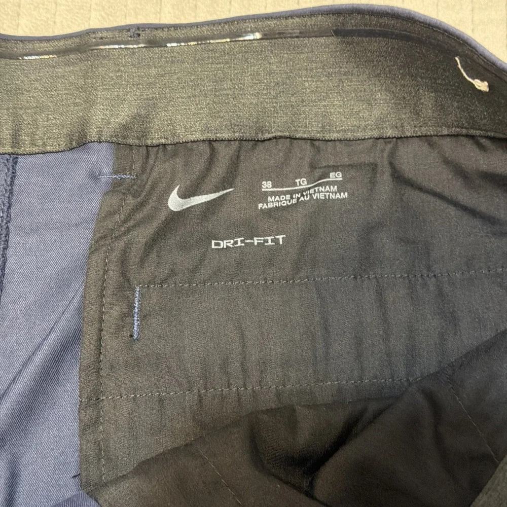 Nike Dri-FIT Chino Shorts Mens 38 Navy Blue Stretch Golf Casual DA4139-451